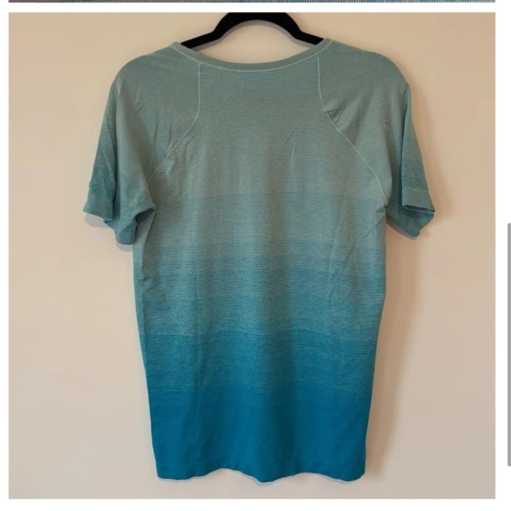 ⭐️ Brooks Running Women’s 'Streaker' Short Sleeve Tee Size Large - Picture 8 of 8